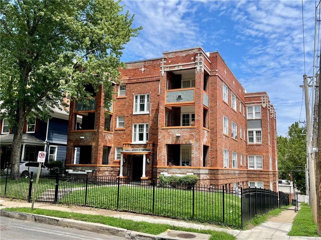4245 Harrison Street — photo 28
