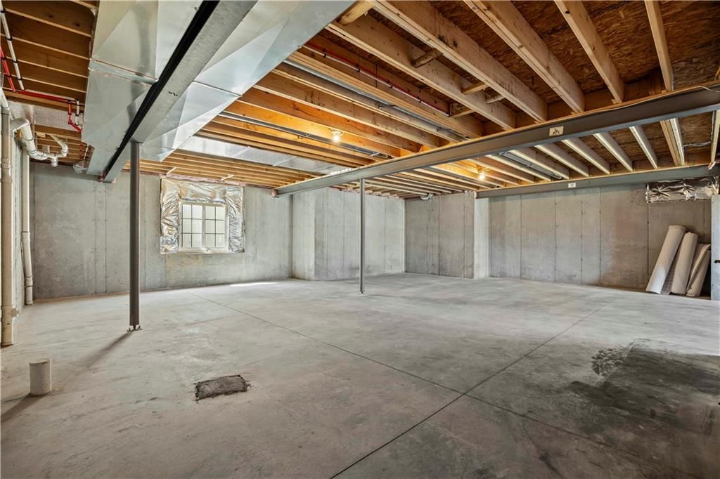 Photo 38 of 45, 500 Bentwater Drive, Raymore, MO 64083
