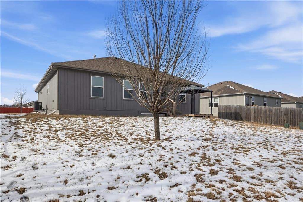 31735 W 172nd Street — photo 24