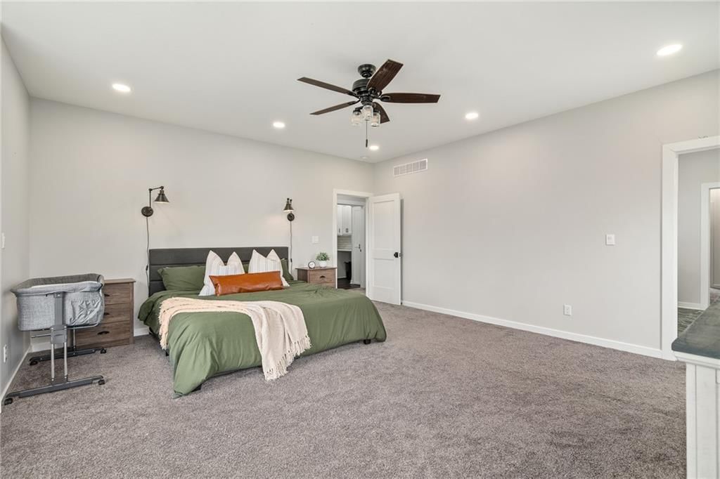 24218 NE 136th Street — photo 22