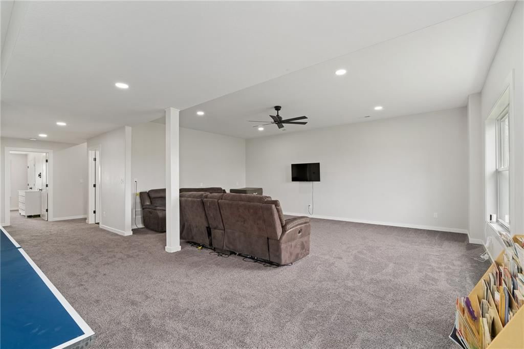 24218 NE 136th Street — photo 34