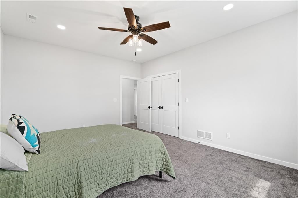 24218 NE 136th Street — photo 39