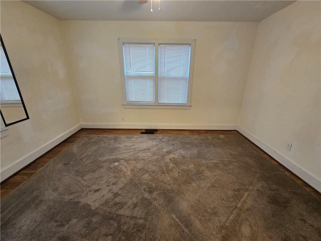 102 E Peoria Street — photo 17