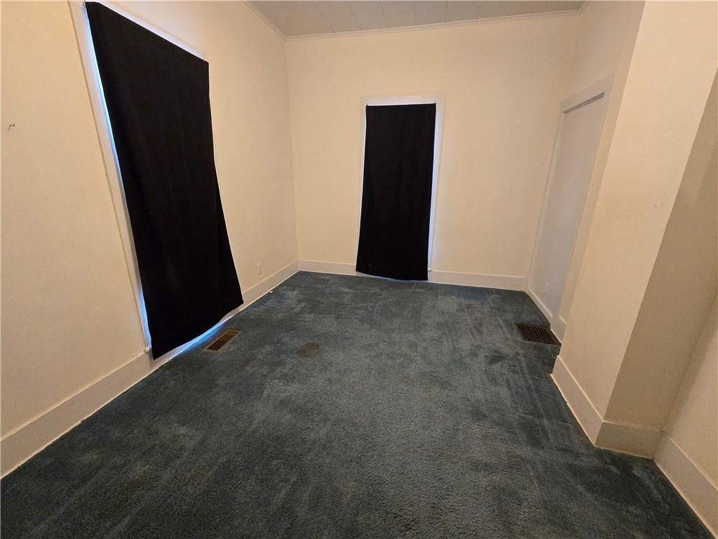 102 E Peoria Street — photo 20