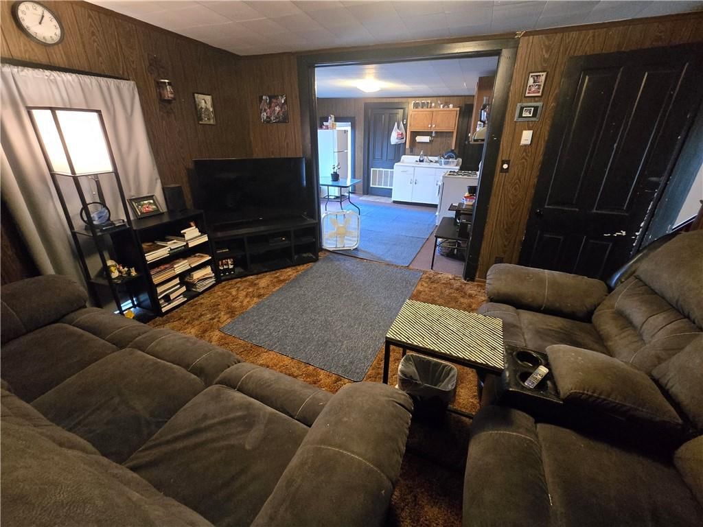 102 E Peoria Street — photo 29
