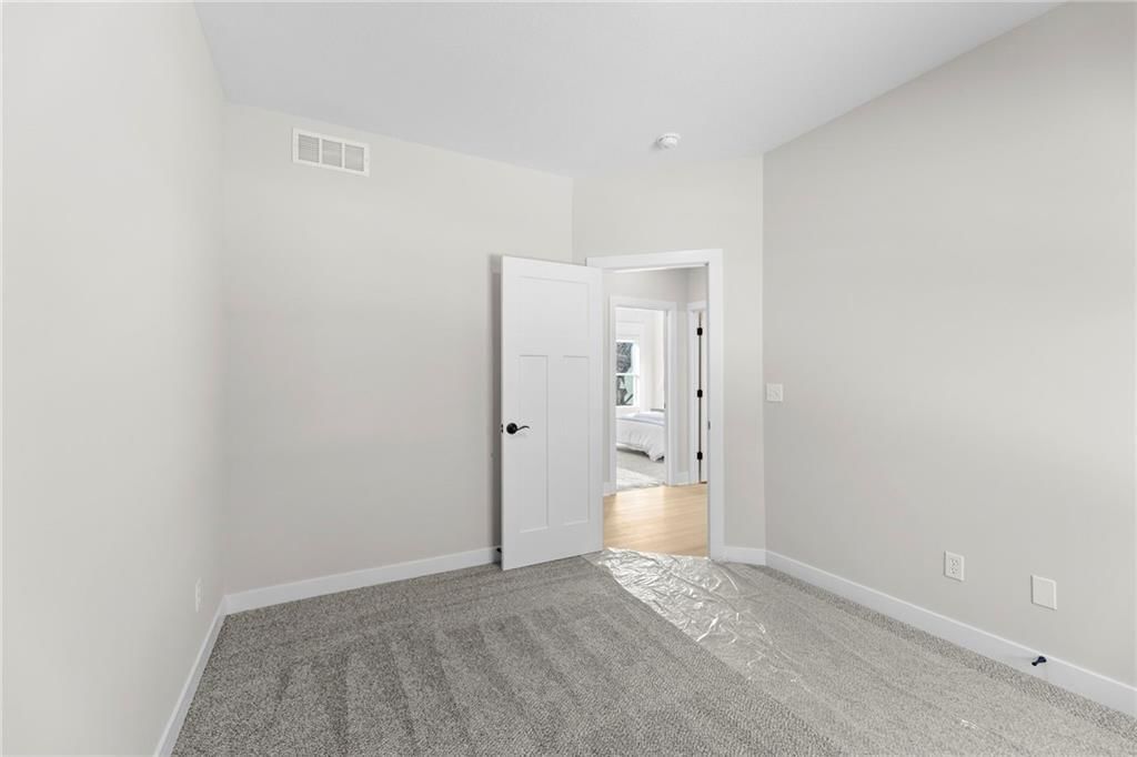 3416 Iowa Street — photo 20