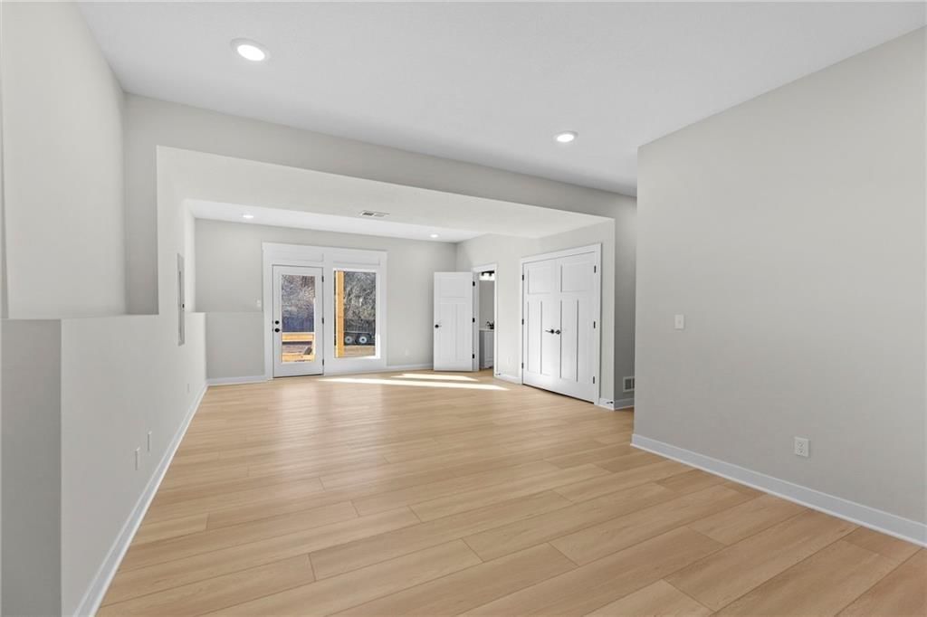 3416 Iowa Street — photo 28