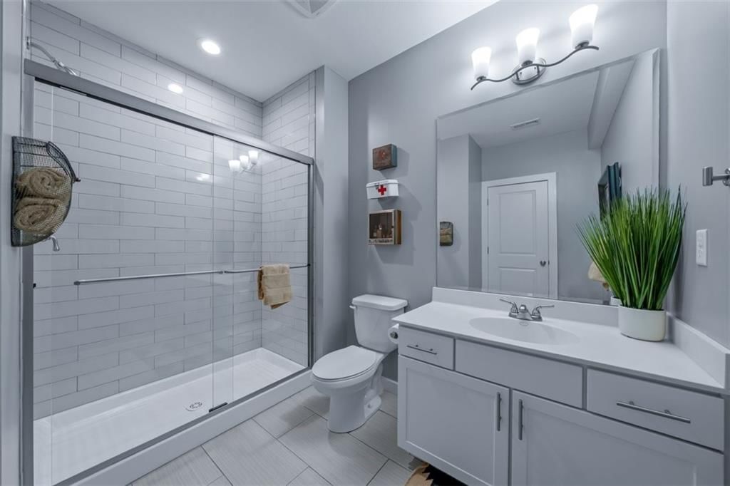 6927 Glenn Lane — photo 48