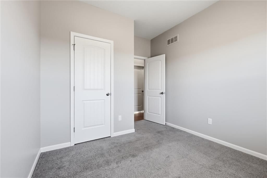 17189 S Pratt Street — photo 19