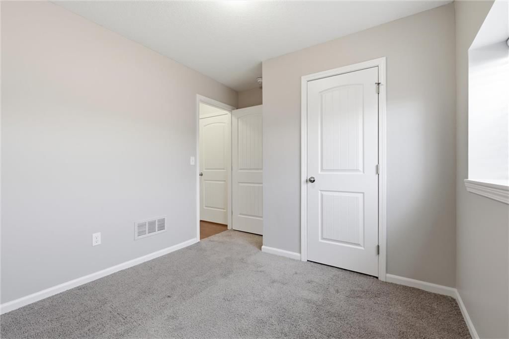 17189 S Pratt Street — photo 23