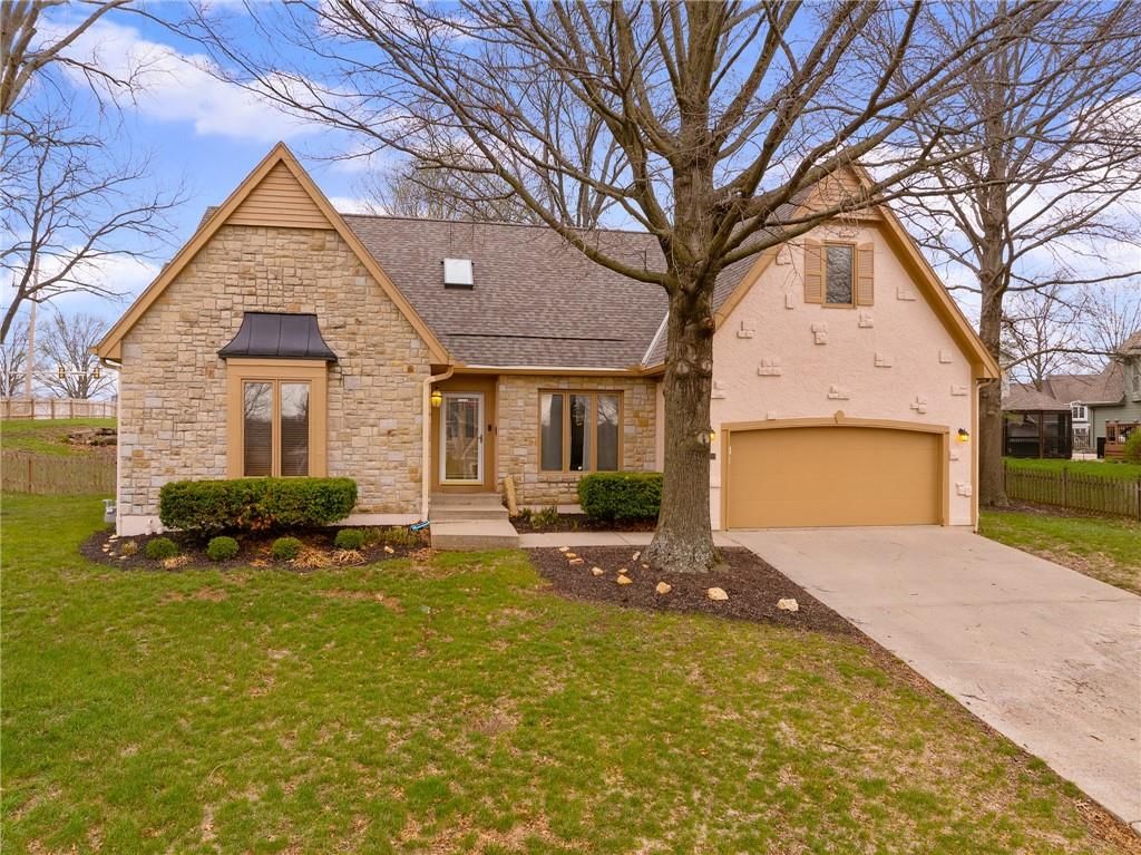 5826 Oakview Street — photo 1