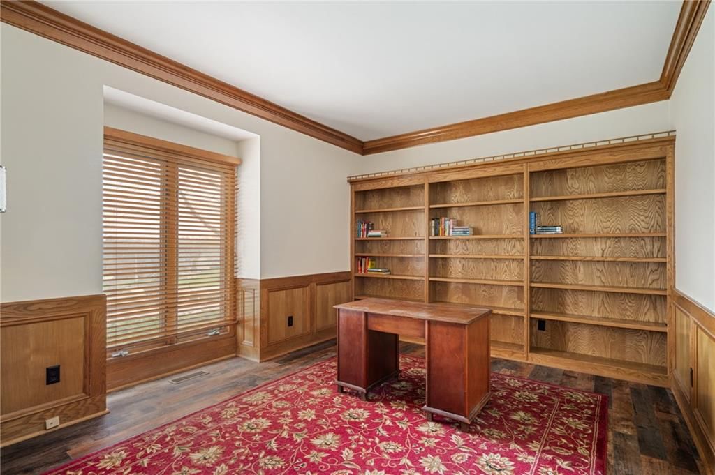 5826 Oakview Street — photo 2