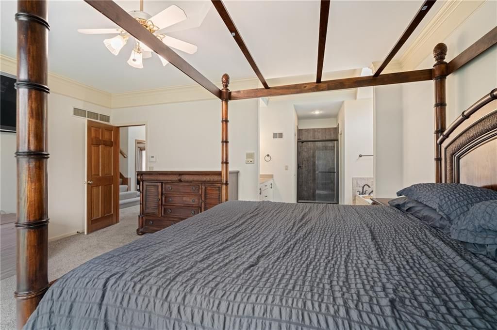 5826 Oakview Street — photo 9