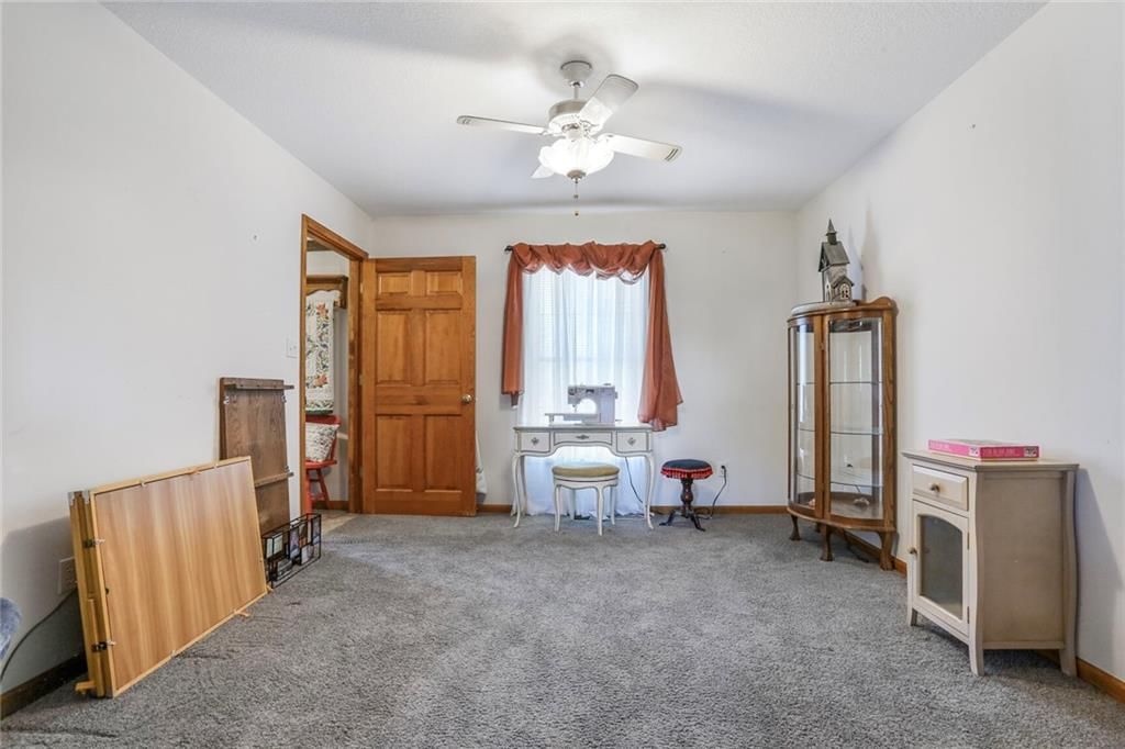 19412 Shanks Road — photo 14