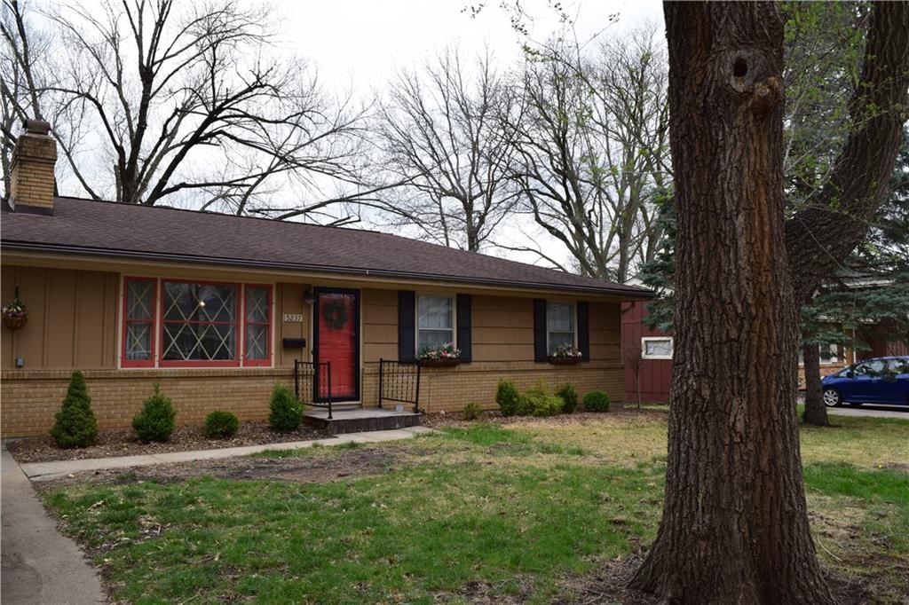 5237 N Wayne Avenue — photo 2