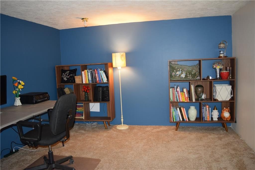 5237 N Wayne Avenue — photo 12