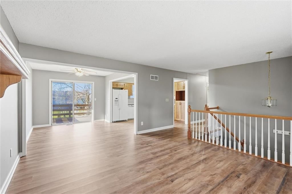 503 Broadway Street — photo 4