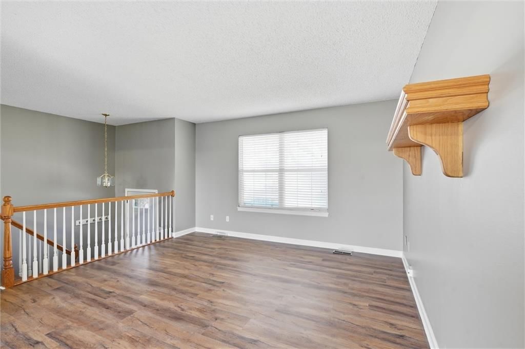 503 Broadway Street — photo 5