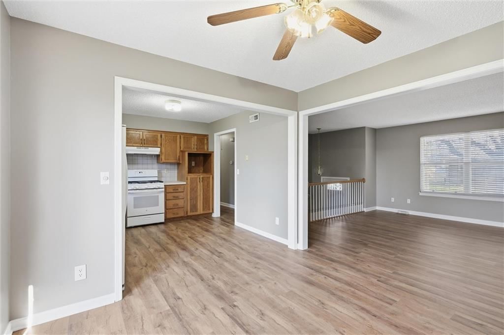 503 Broadway Street — photo 11