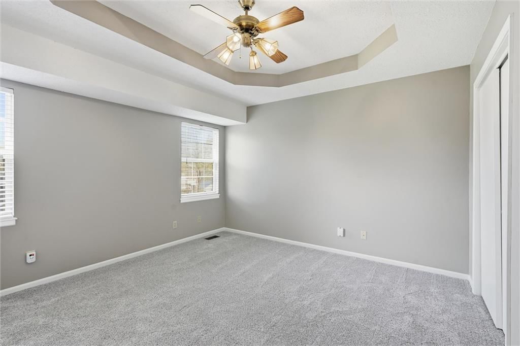 503 Broadway Street — photo 14