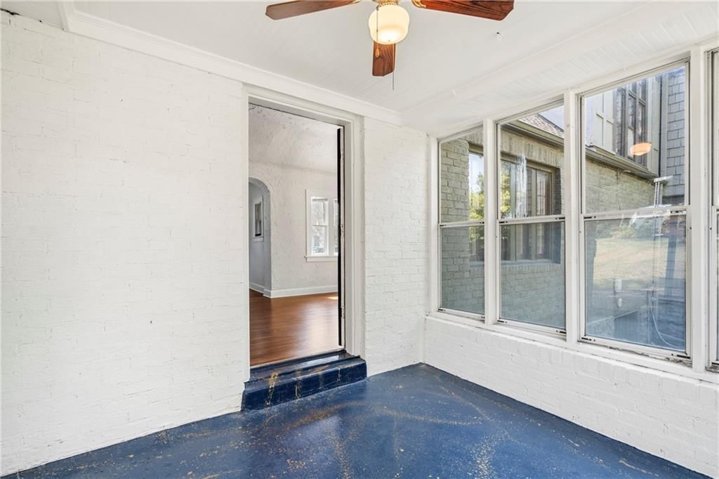 2118 Tauromee Avenue — photo 9