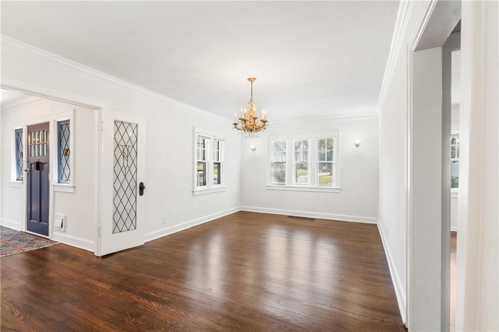 2118 Tauromee Avenue — photo 10