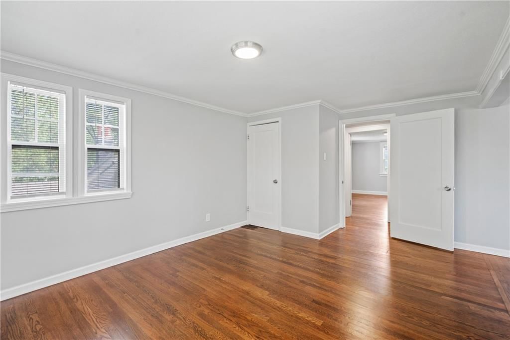 2118 Tauromee Avenue — photo 27