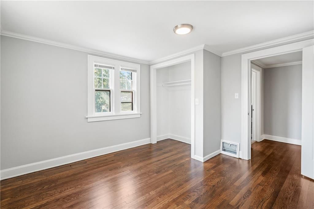 2118 Tauromee Avenue — photo 30