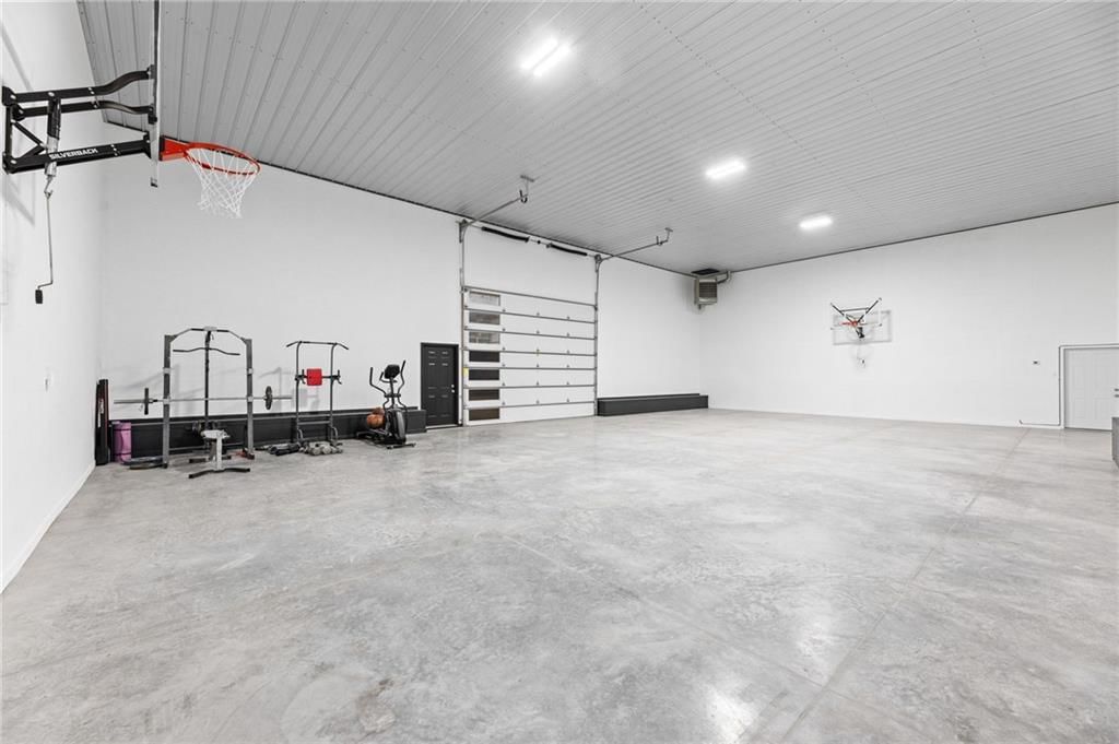 25594 Somerset Road — photo 34