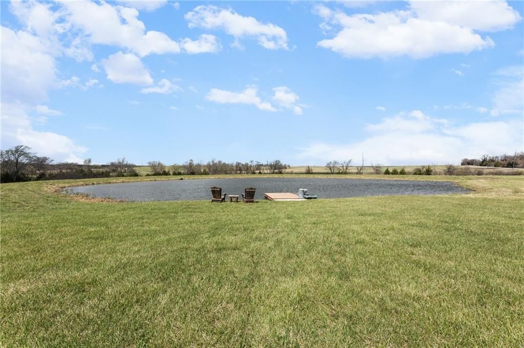 25594 Somerset Road — photo 46
