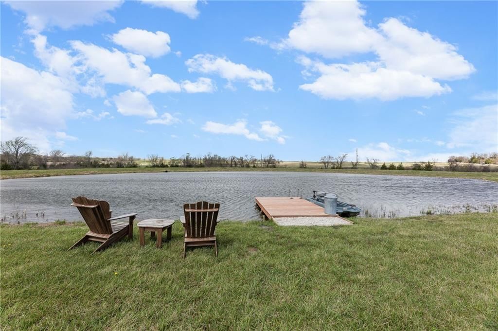 25594 Somerset Road — photo 47