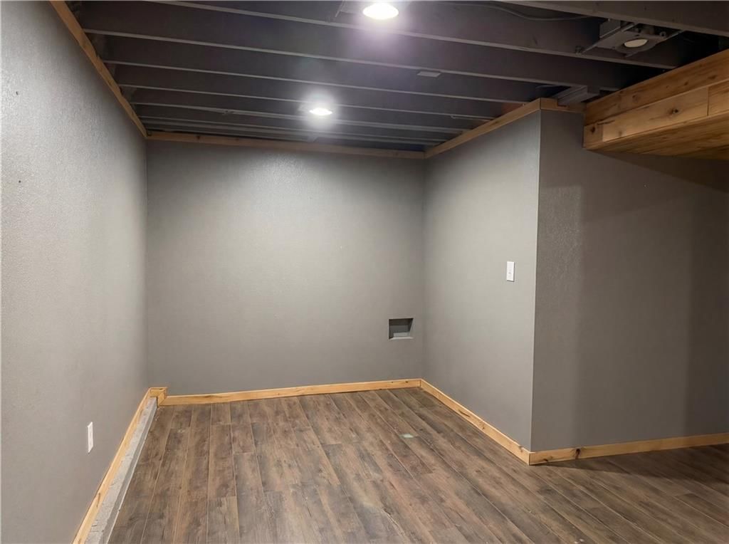 3345 Lake Shore Drive — photo 14