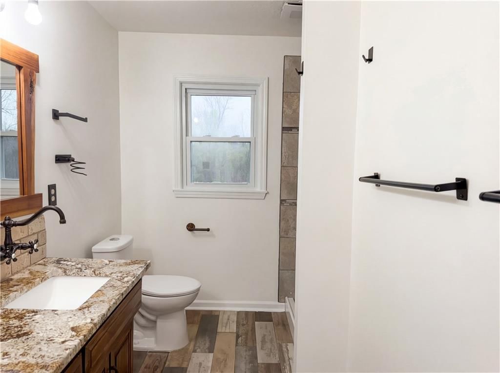 3345 Lake Shore Drive — photo 20