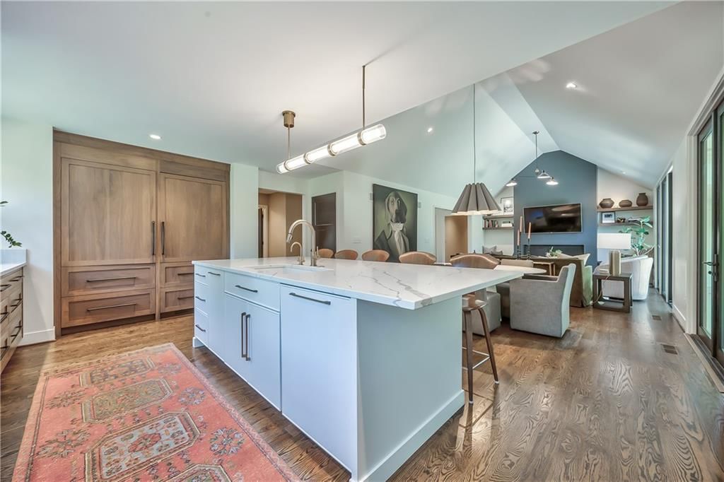 8600 Reinhardt Lane — photo 16