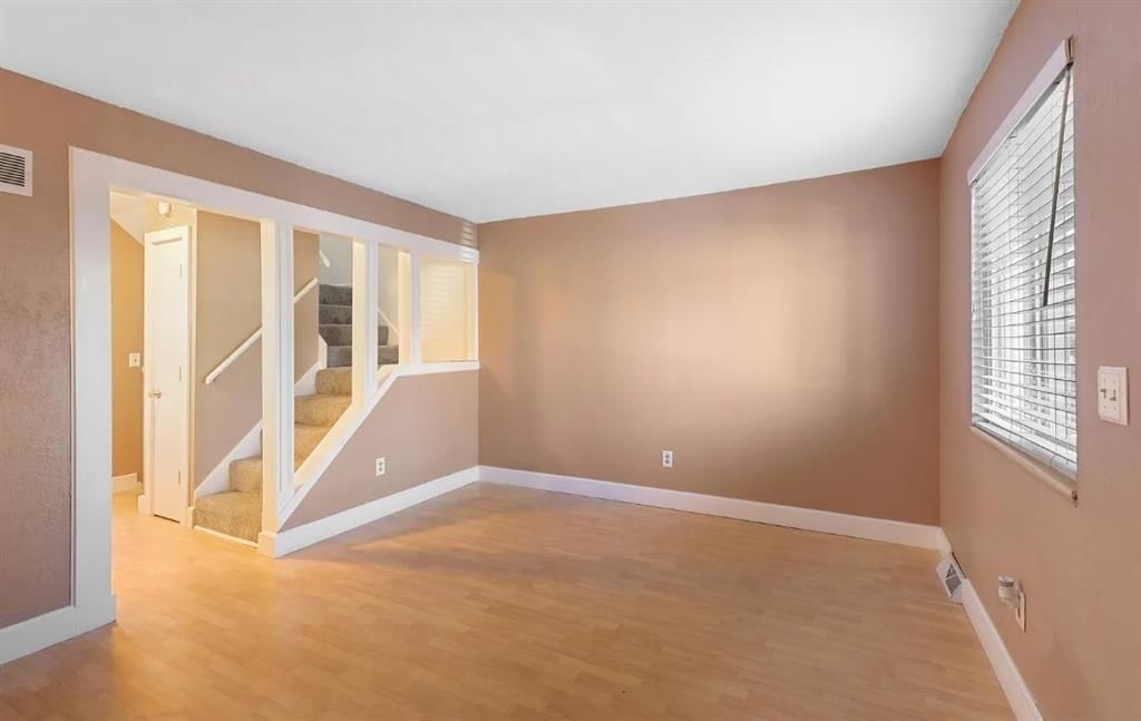 10021 W 52nd Street — photo 2
