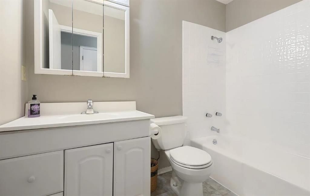 10021 W 52nd Street — photo 9
