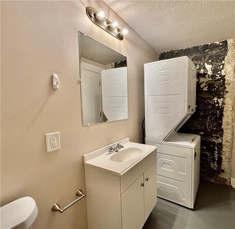 1614 E Linwood Boulevard — photo 20