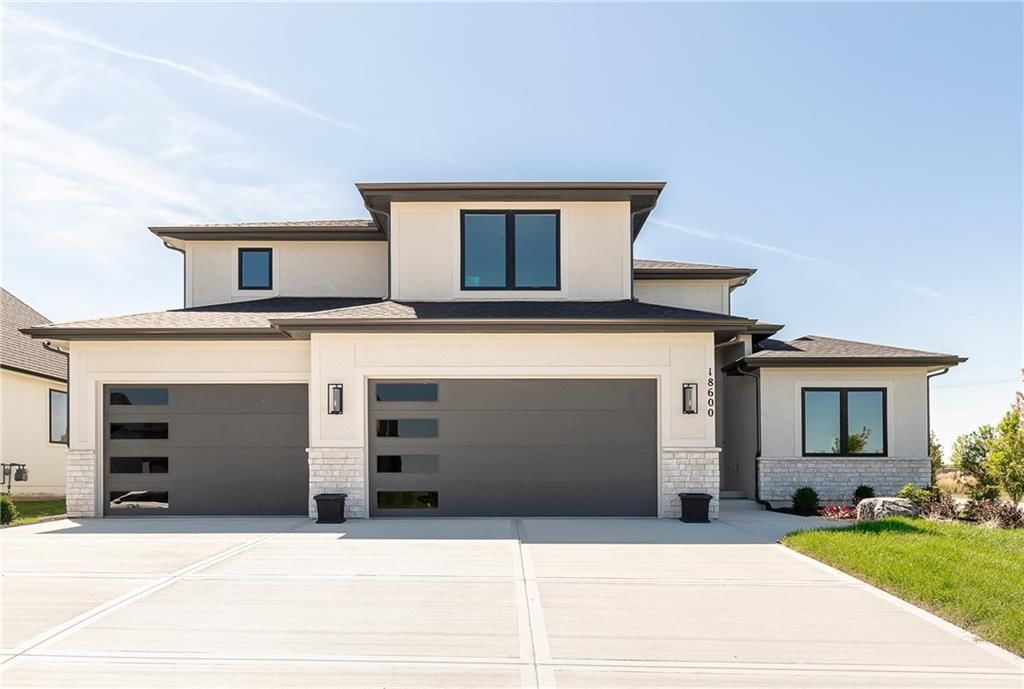 18601 Ironwood Street, Overland Park, KS