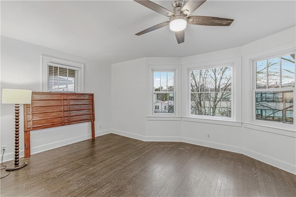 4233 Mercier Street — photo 34