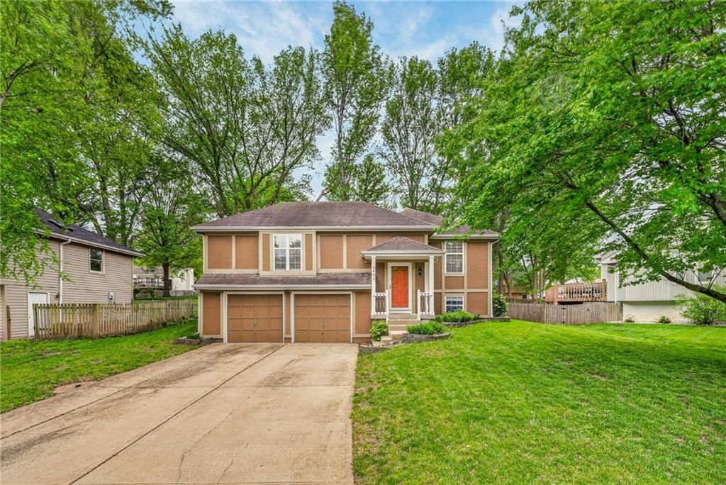 2405 NE Carousel Circle — photo 10