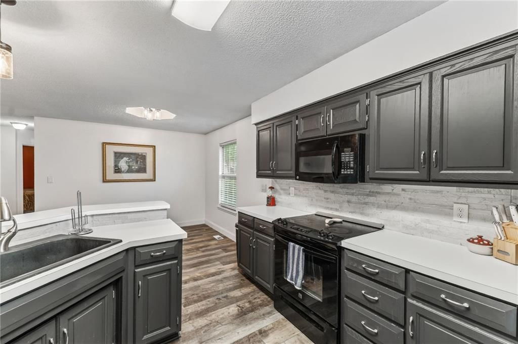 2405 NE Carousel Circle — photo 20