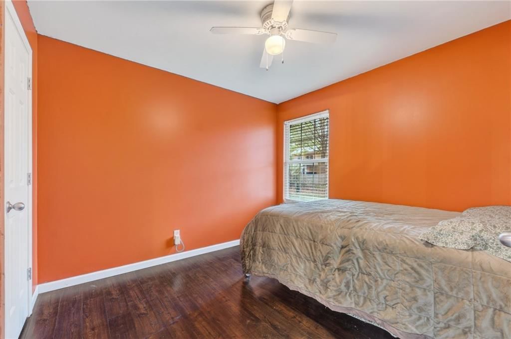 2405 NE Carousel Circle — photo 21