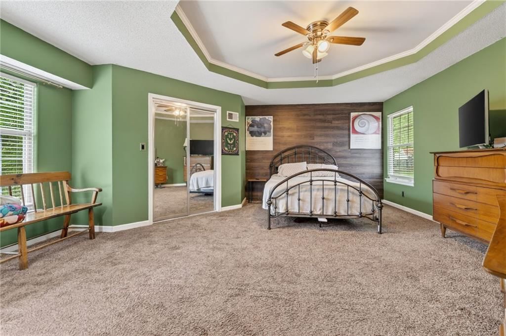2405 NE Carousel Circle — photo 25