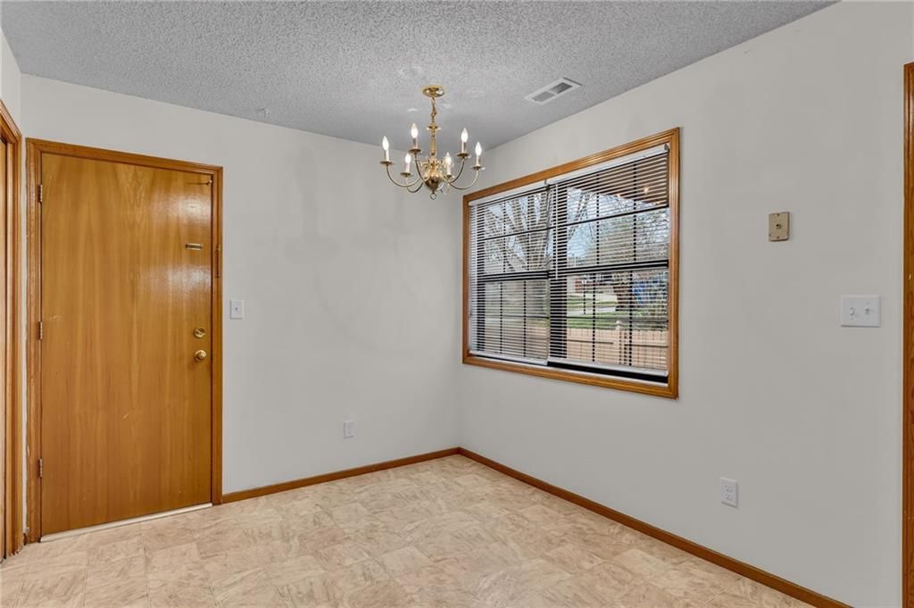 3902 Willshire Drive — photo 17