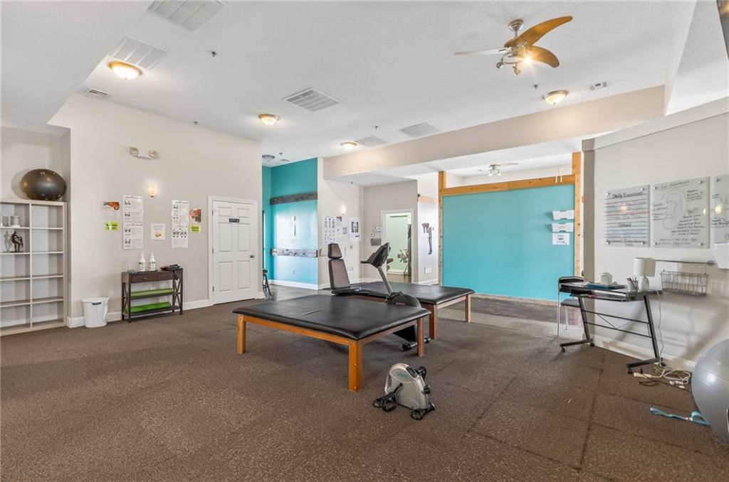 350 Greenwich Drive SW — photo 22