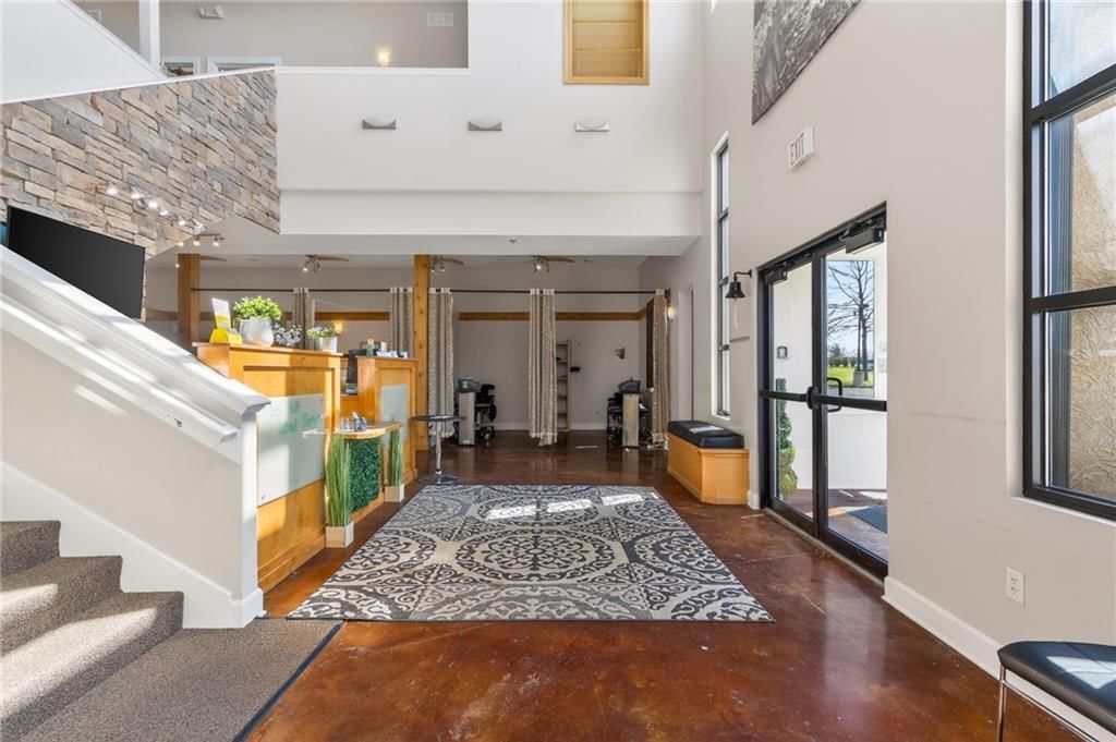 350 Greenwich Drive SW — photo 29