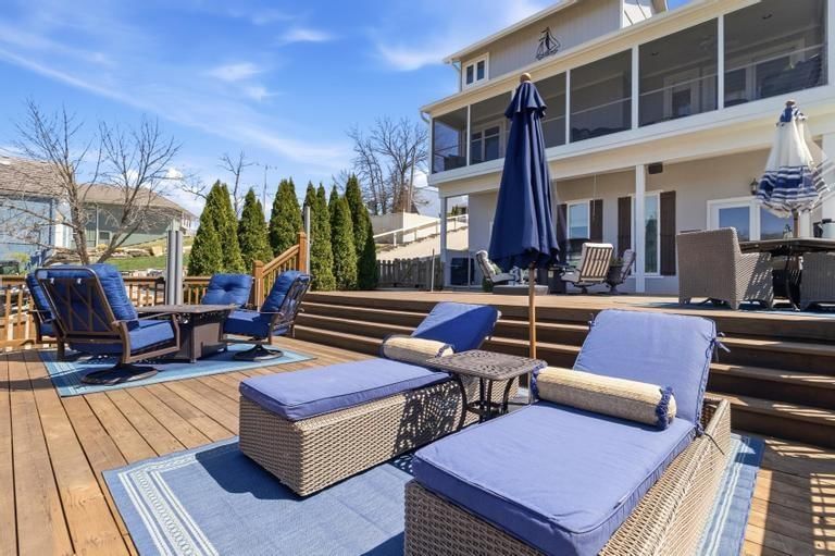 69 L Street, Lake Lotawana, MO