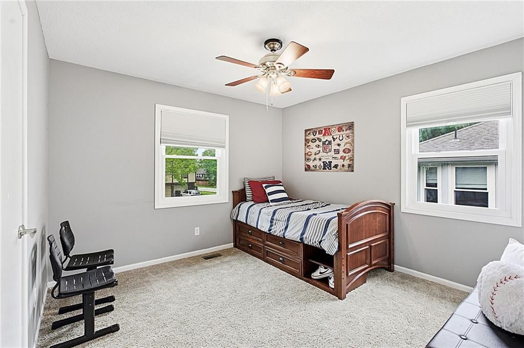 1128 NE Westwind Drive — photo 22