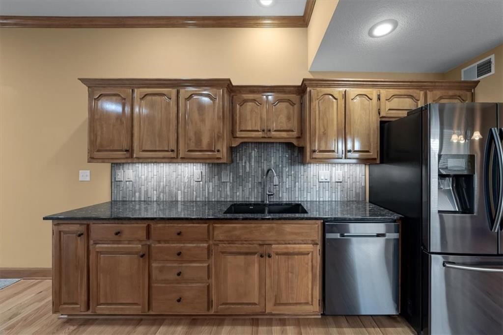 4130 SW Minnesota Drive — photo 11