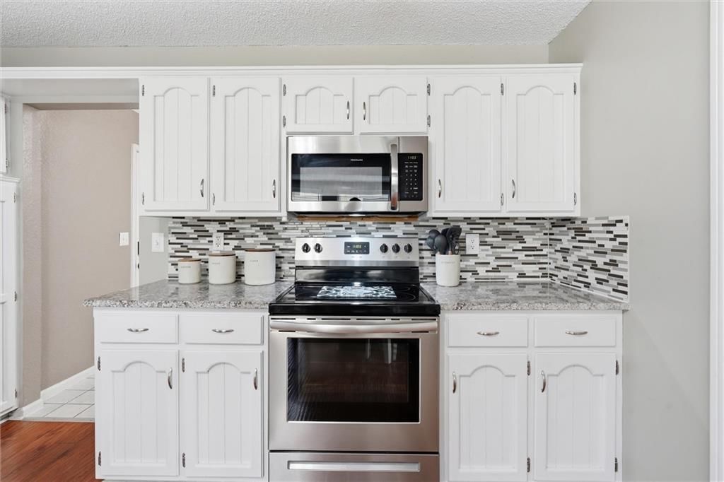 1328 SE Piccadilly Street — photo 12